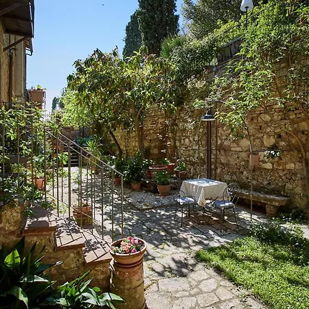 Appartement Residenza Stuart - Red - Dimora Storica